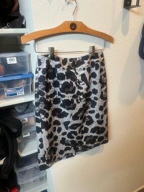 Banana Republic Black and Gray Animal Print Pencil Skirt